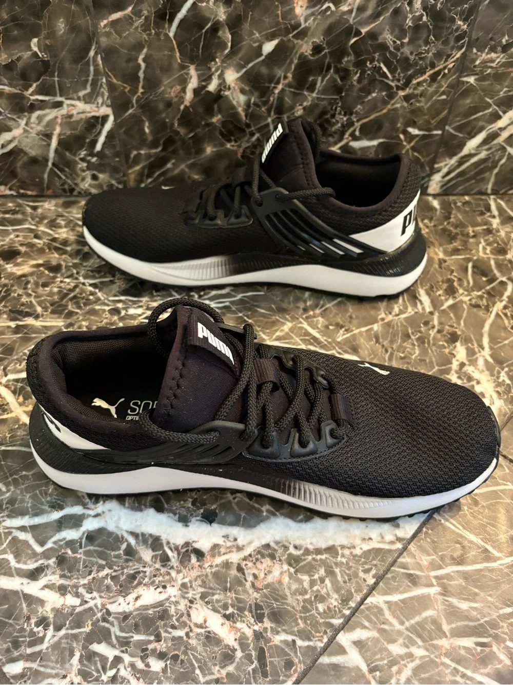 Puma Men's Black and White Running Sneakers